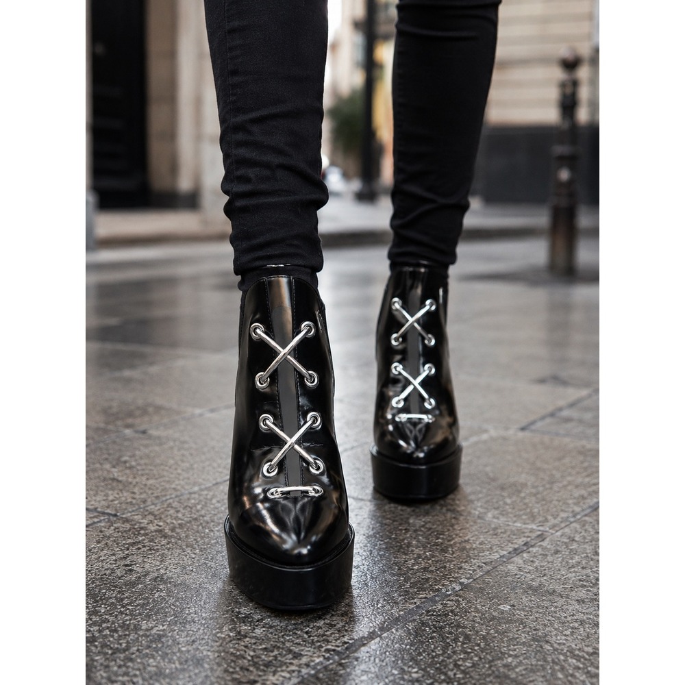 Alexander McQueen Platform Ankle Boots Women's EU 41 Black Leather Silver  Italy
